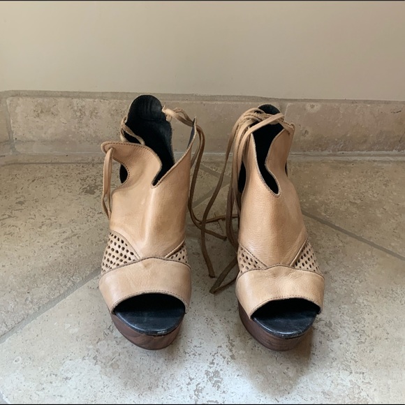 Free People Revolver Genuine Leather Clogs - Picture 5 of 10